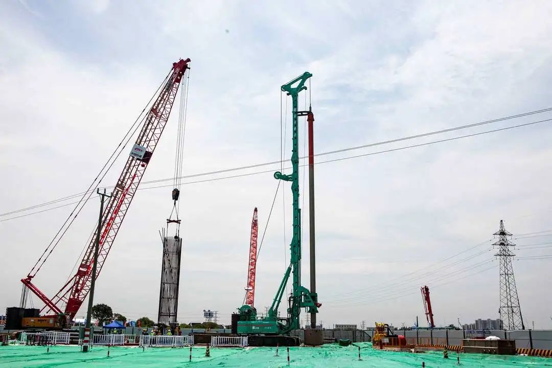 上海金泰大型旋挖機(jī)提前60天交出“新答卷” ，多快好省創(chuàng)新的施工紀(jì)錄